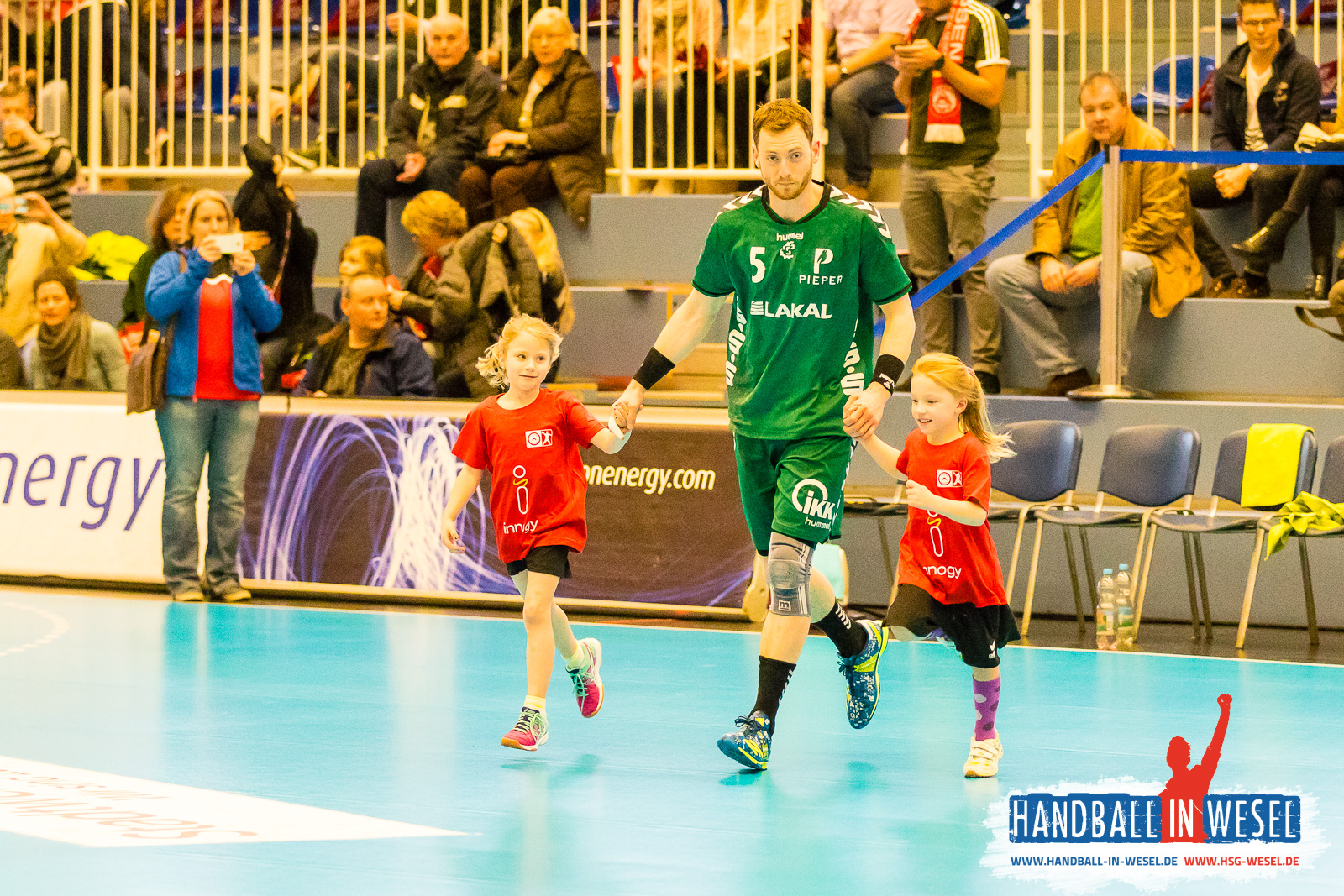 HSG Wesel E-Jugend / Einlaufkids TUSEM Essen 2017